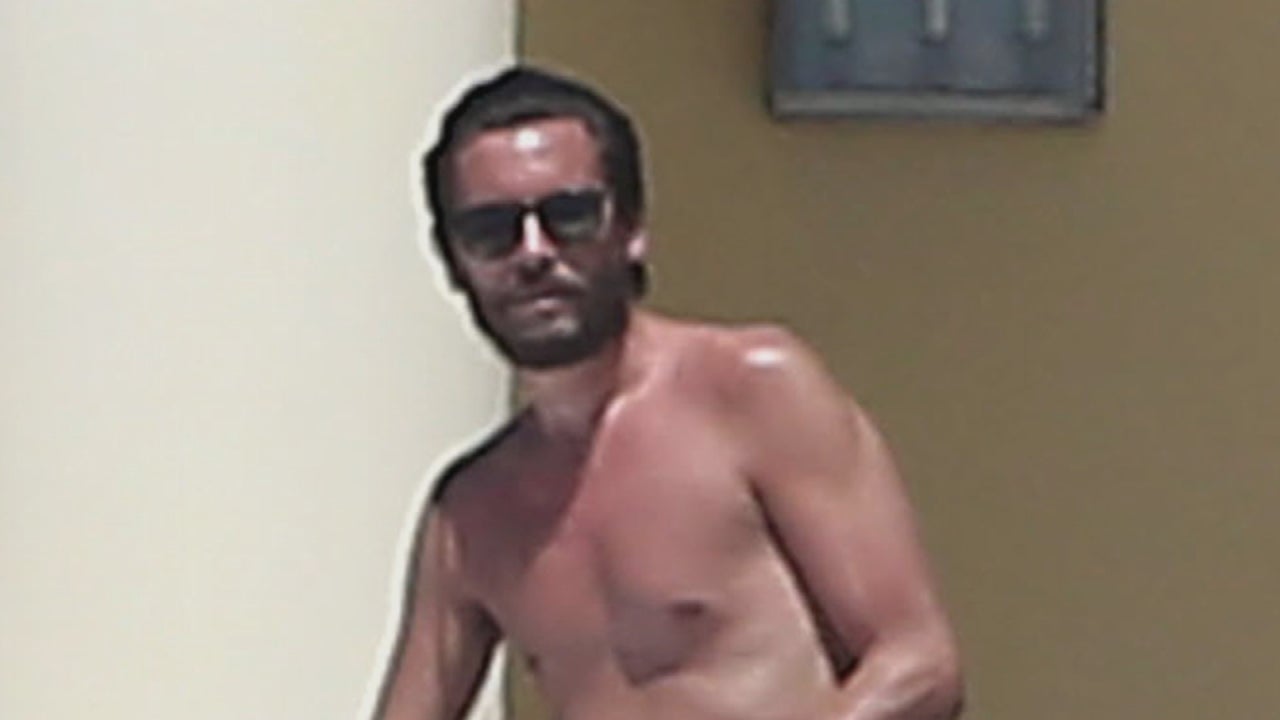 Scott Disick Nudes gesicht gespritzt