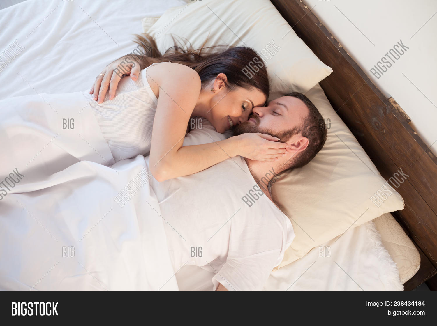 carolina magnani recommends sleeping wife photos pic