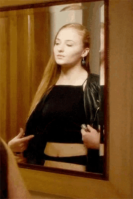 ashley marie wisler share sophie turner boobs photos