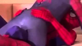 spider man ass slap
