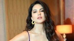 chris lauderback add sunny leone latest news hindi photo