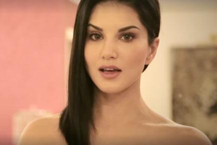 amani mokhtar recommends Sunny Leone Tits