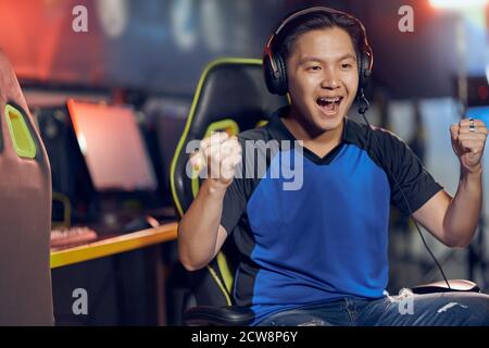 the asian guy gamer