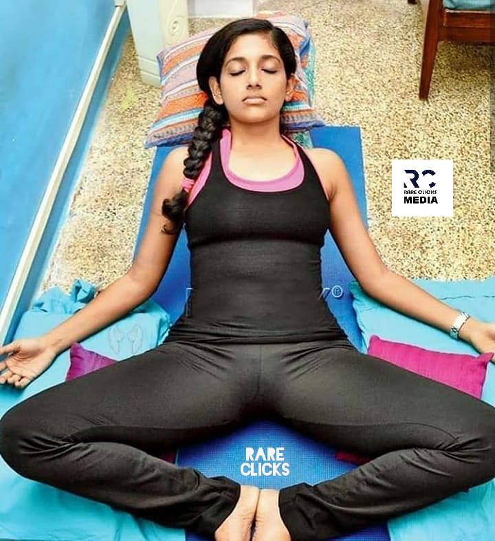 akila lakmal recommends tight yoga pants cameltoe pic