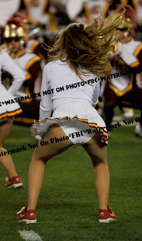 crystal cradeur recommends Usc Cheerleader No Panties