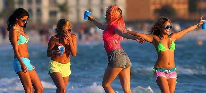 cassie callan recommends watch spring breakers online pic