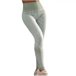 diana monita recommends White Yoga Pants Cameltoe