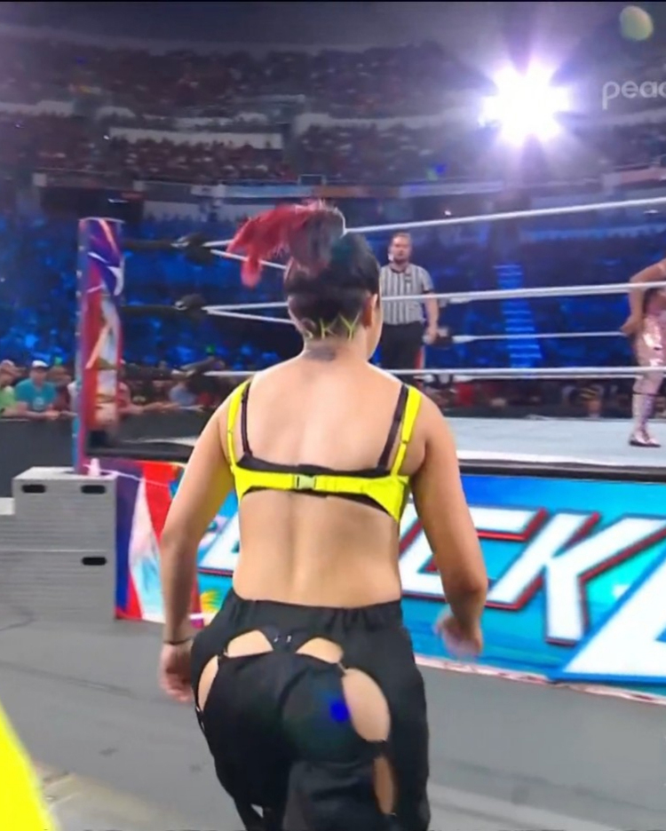 adyan chowdhury add wwe bayley ass photo