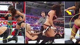 donna theodorou recommends Wwe Diva Wardrobe Malfunctions Pics