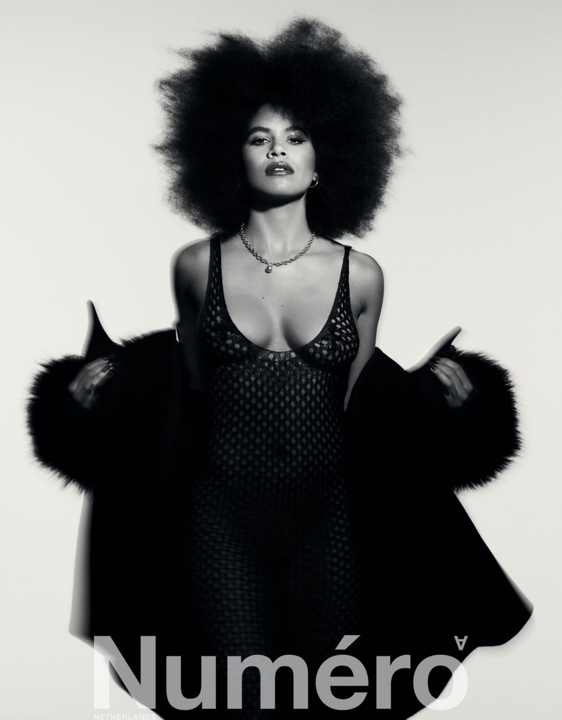 angie glover recommends zazie beetz topless pic